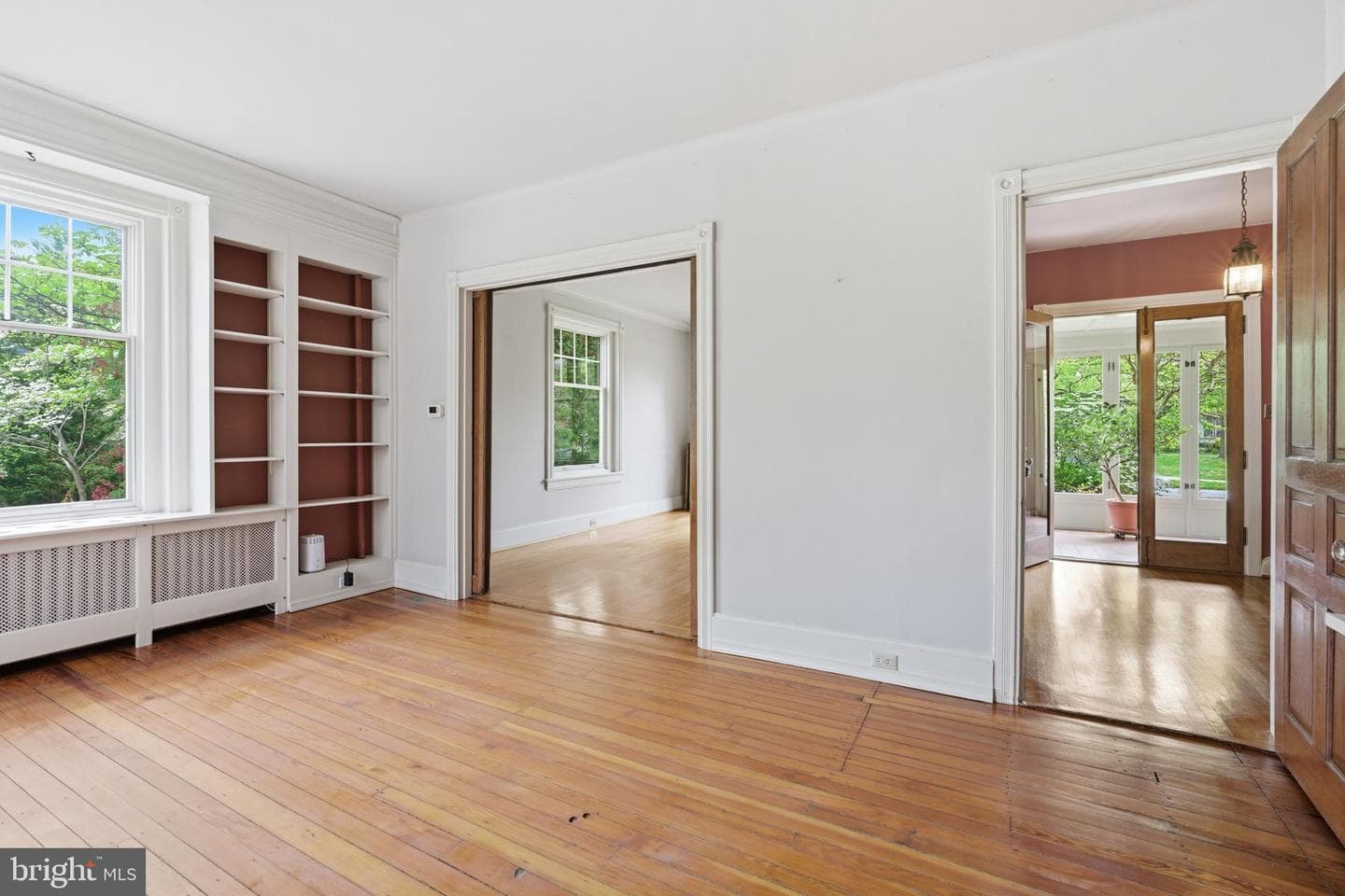 404 Oak Lane photo 11