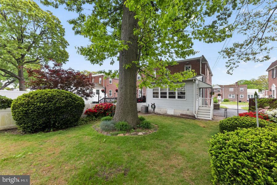 703 Tasker Street photo 15