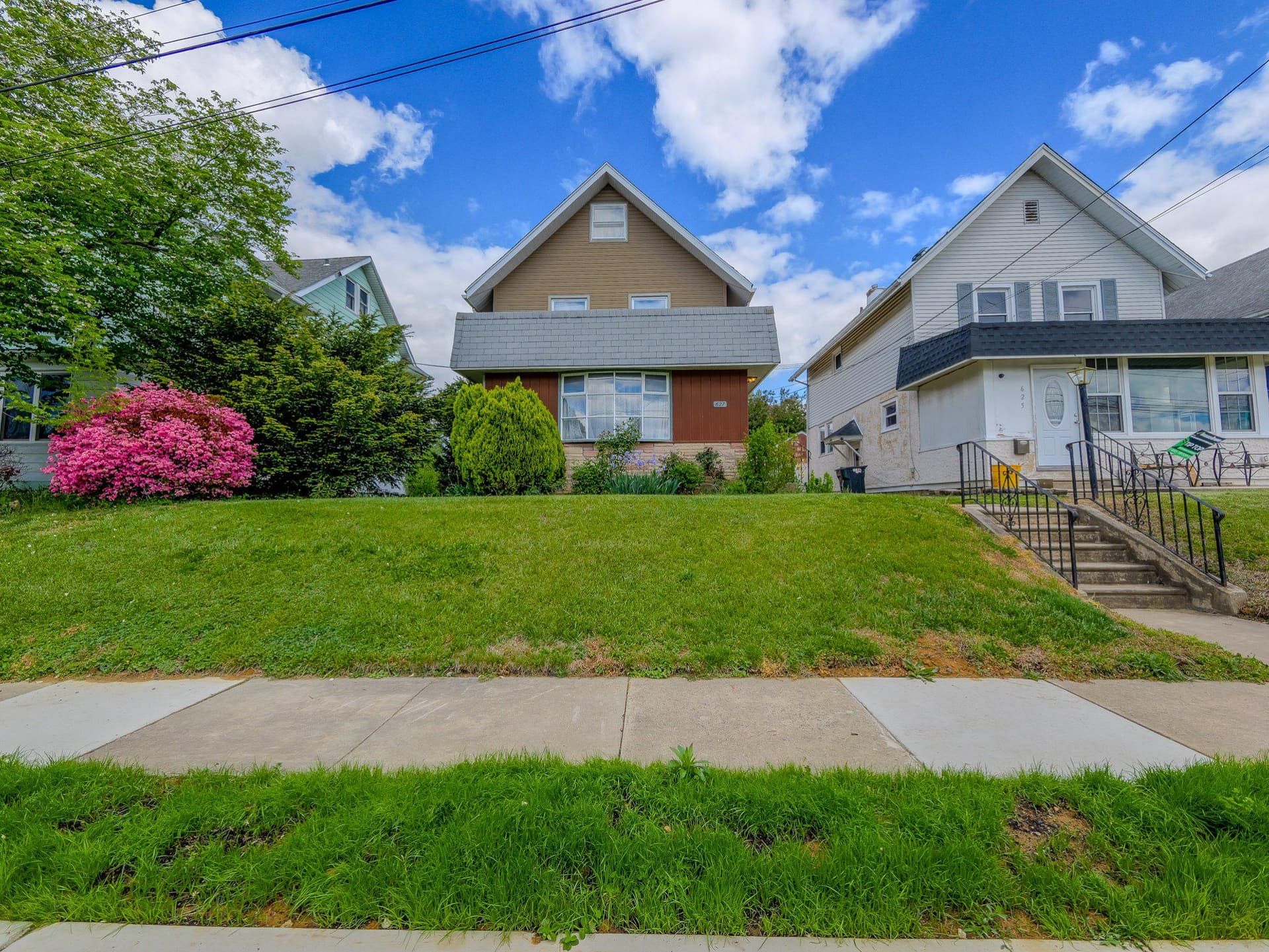 627 W Gardner Avenue photo 2