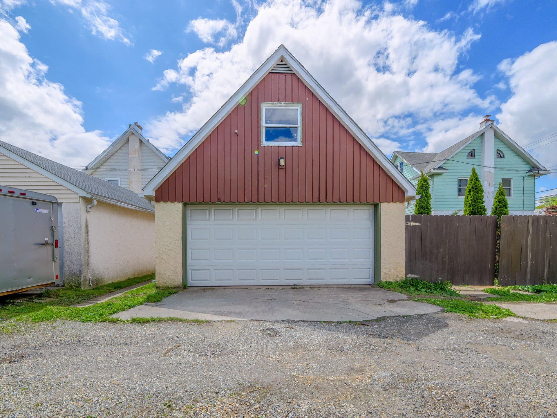 627 W Gardner Avenue photo 8