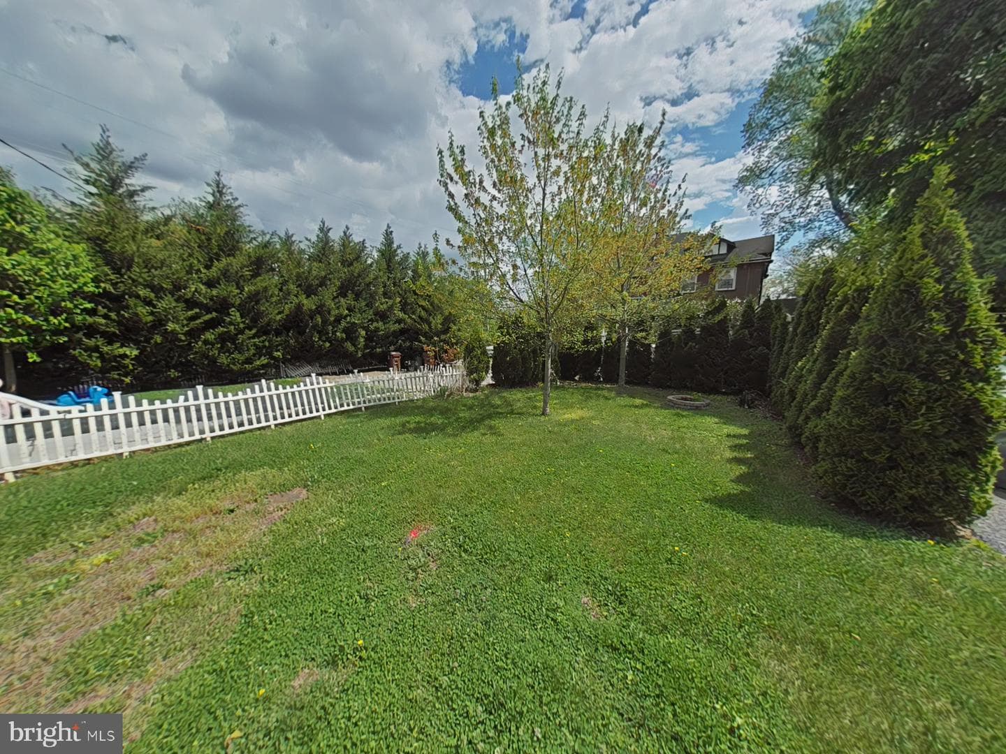 62 S Linden Avenue photo 14