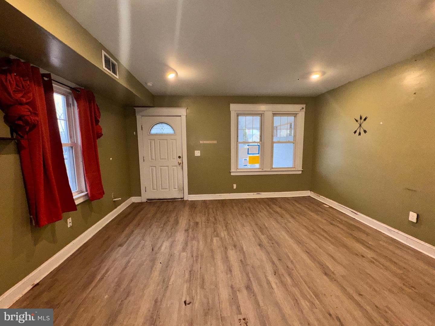 215 Seminole Avenue photo 6