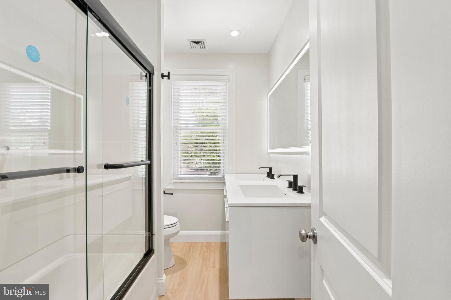 7407 Rogers Avenue photo 32