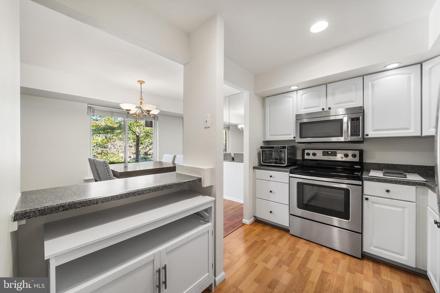 700 Ardmore Avenue #510 photo 11