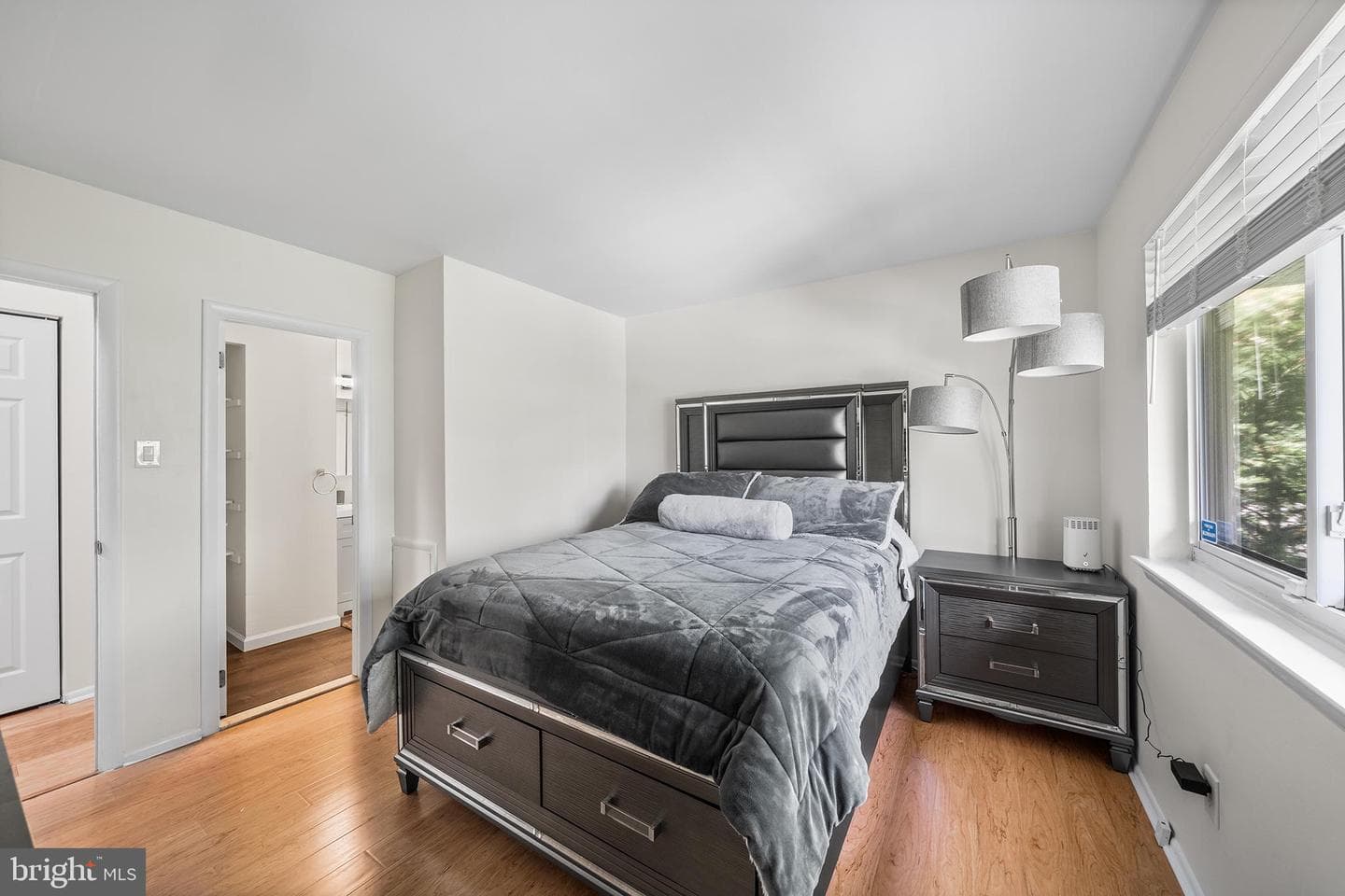 700 Ardmore Avenue #510 photo 22
