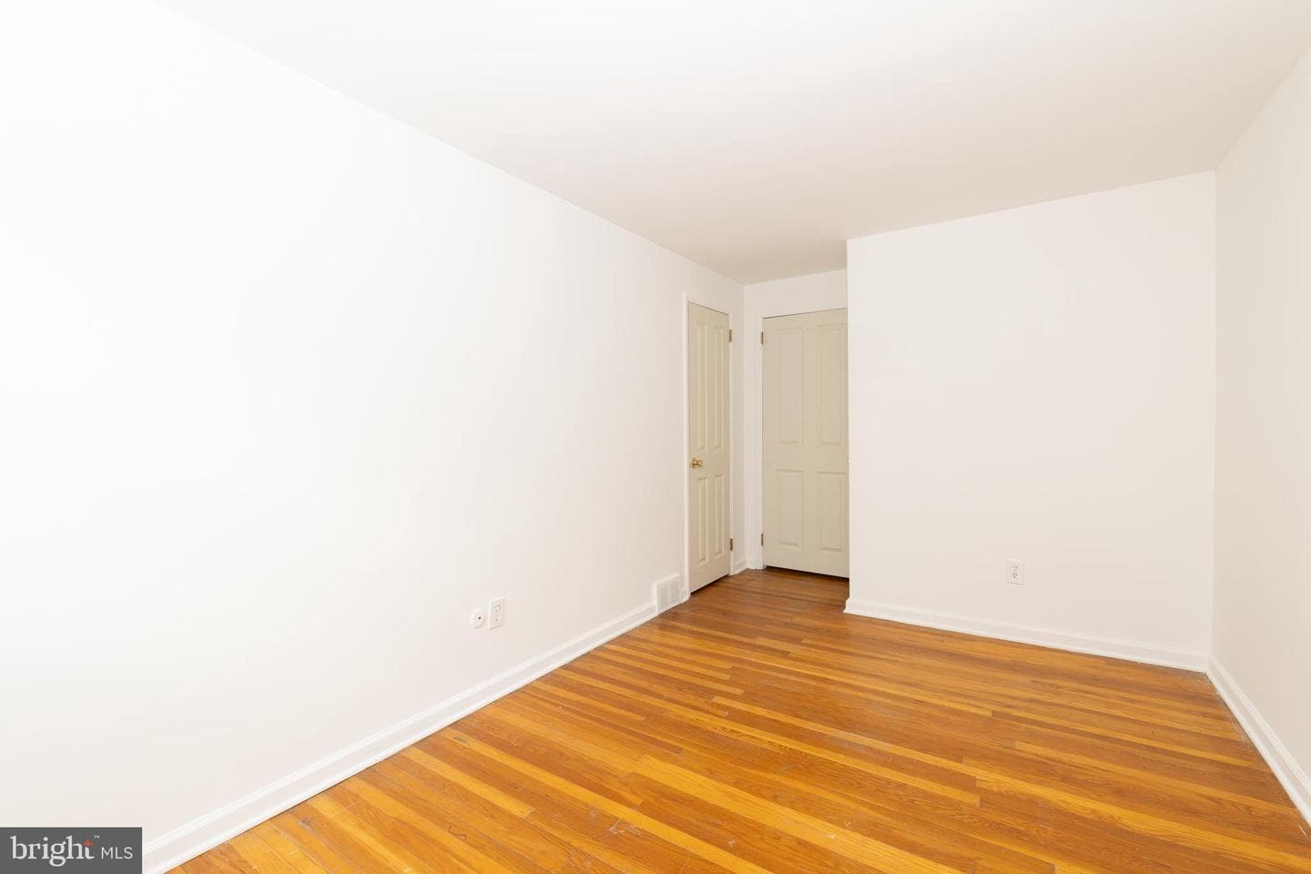 1420 Powell Road photo 28