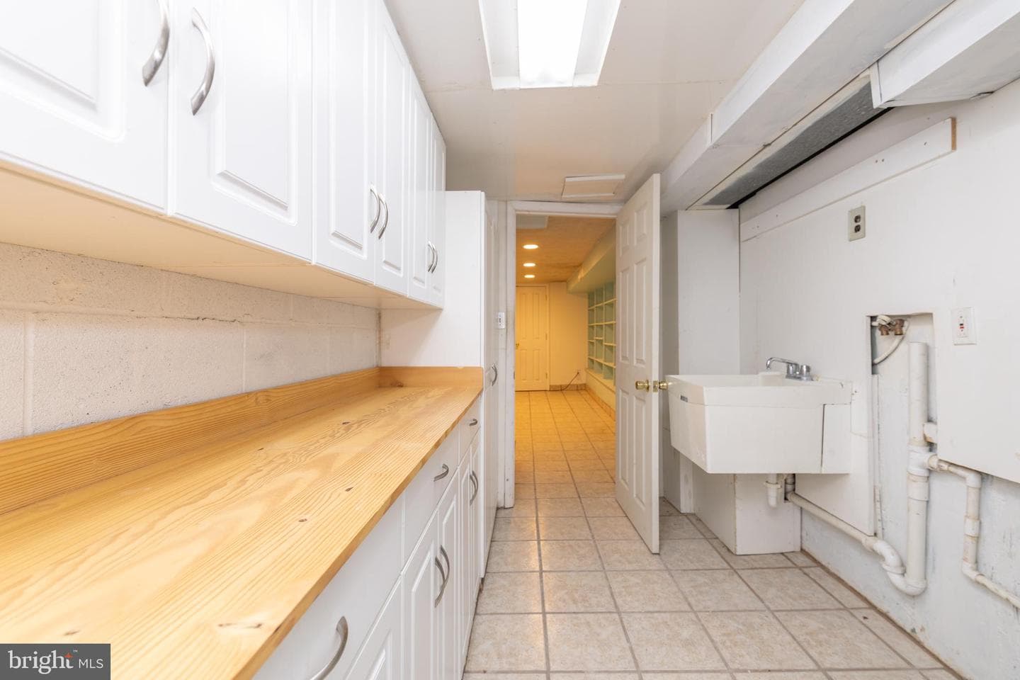 1420 Powell Road photo 39