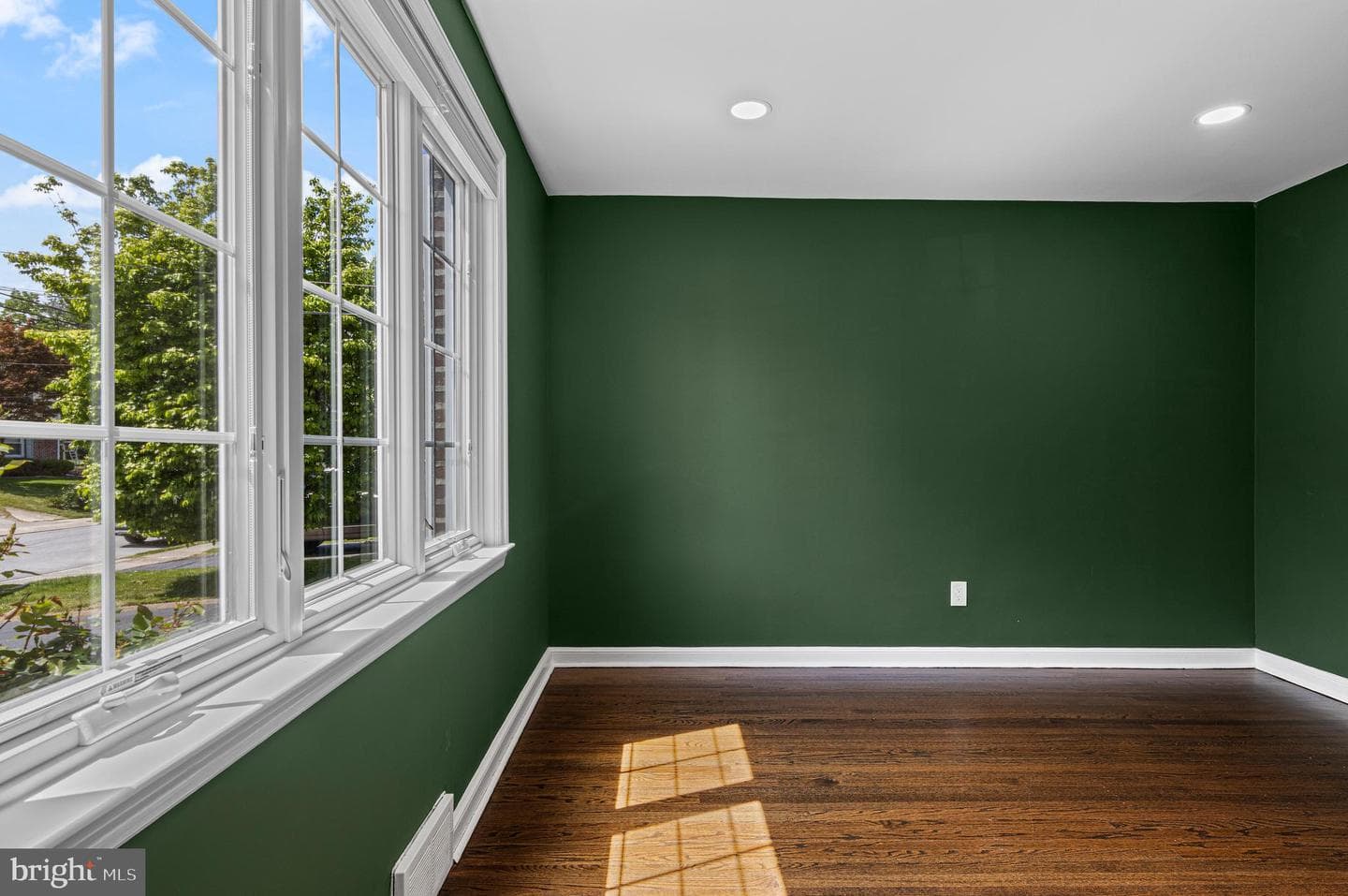 251 School Lane photo 15