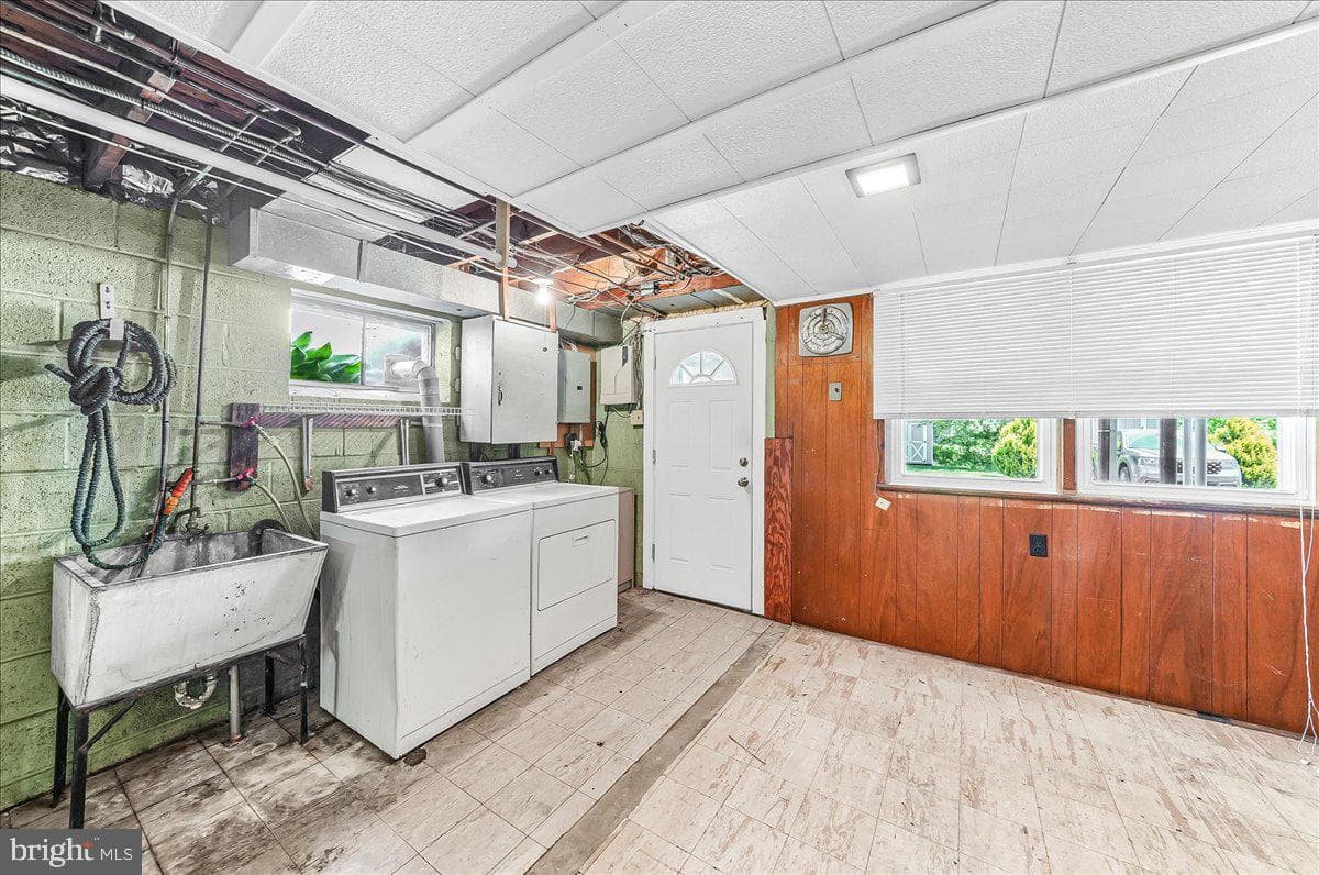302 Lakeview Drive photo 29
