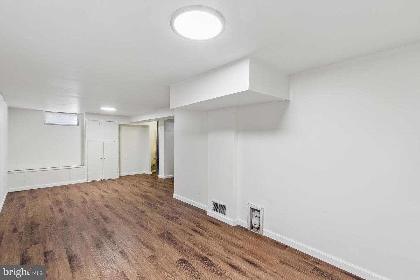 819 Grant Road photo 30