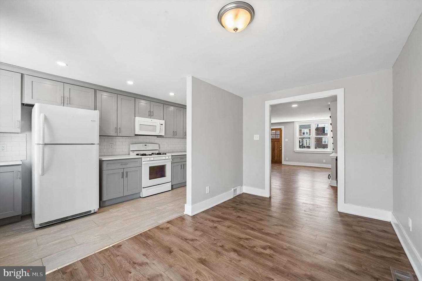 306 Pine Street photo 9