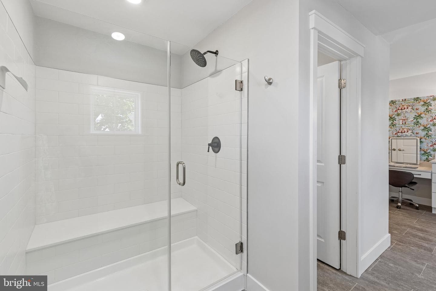 122 N Providence Road photo 33