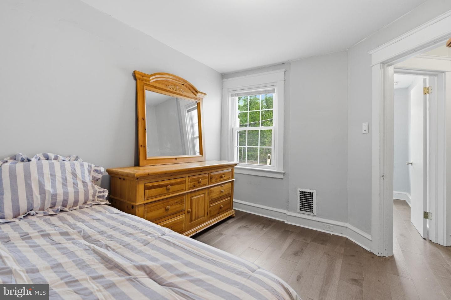 1423 Lawrence Road photo 22