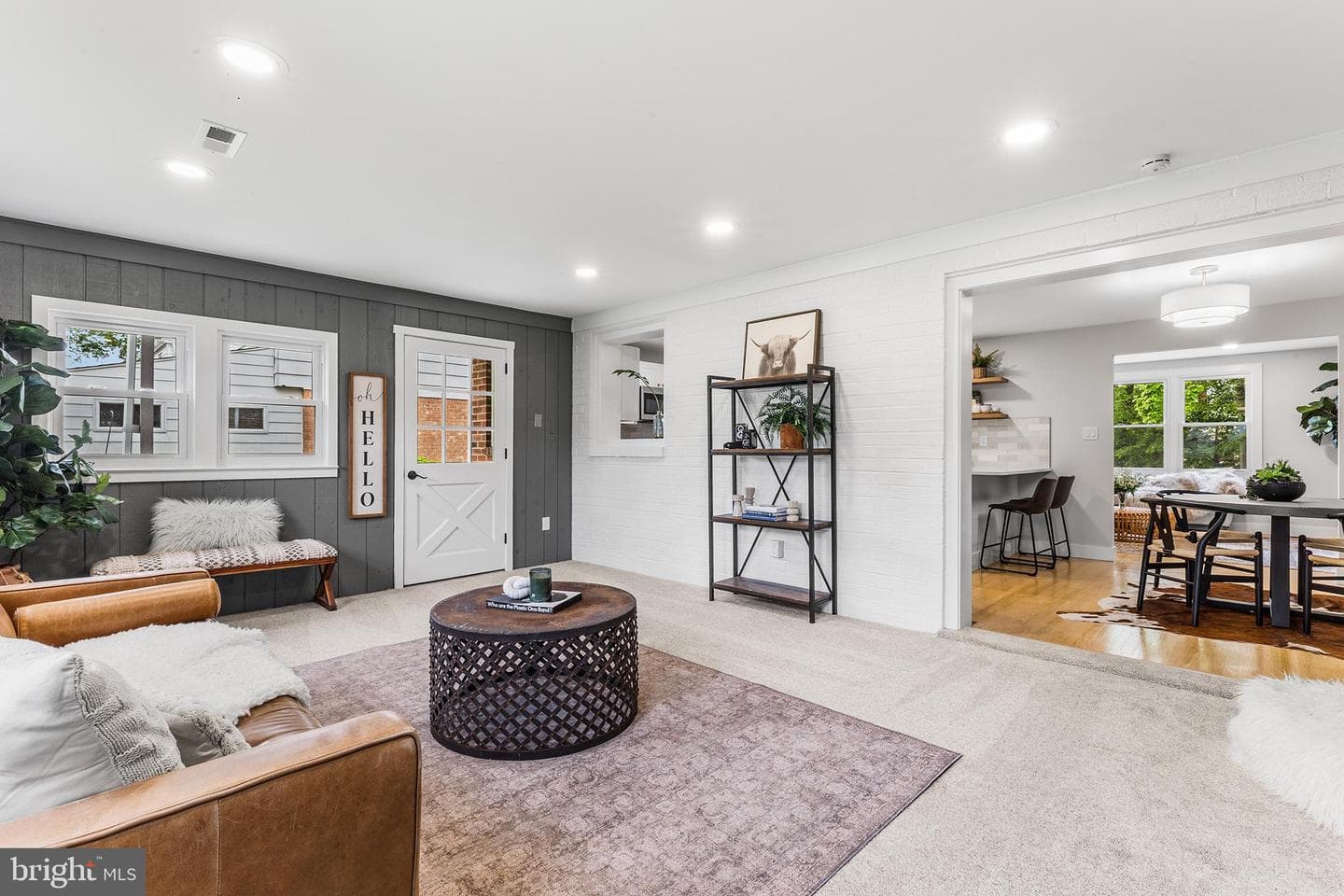 608 Hutchinson Terrace photo 16