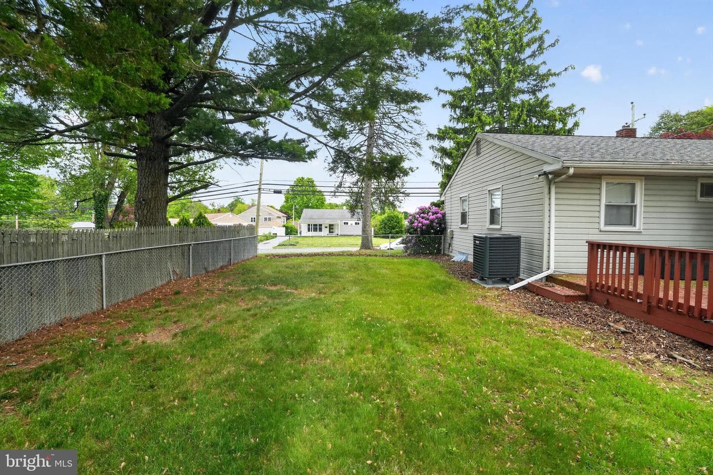 2112 Bridgewater Road photo 7