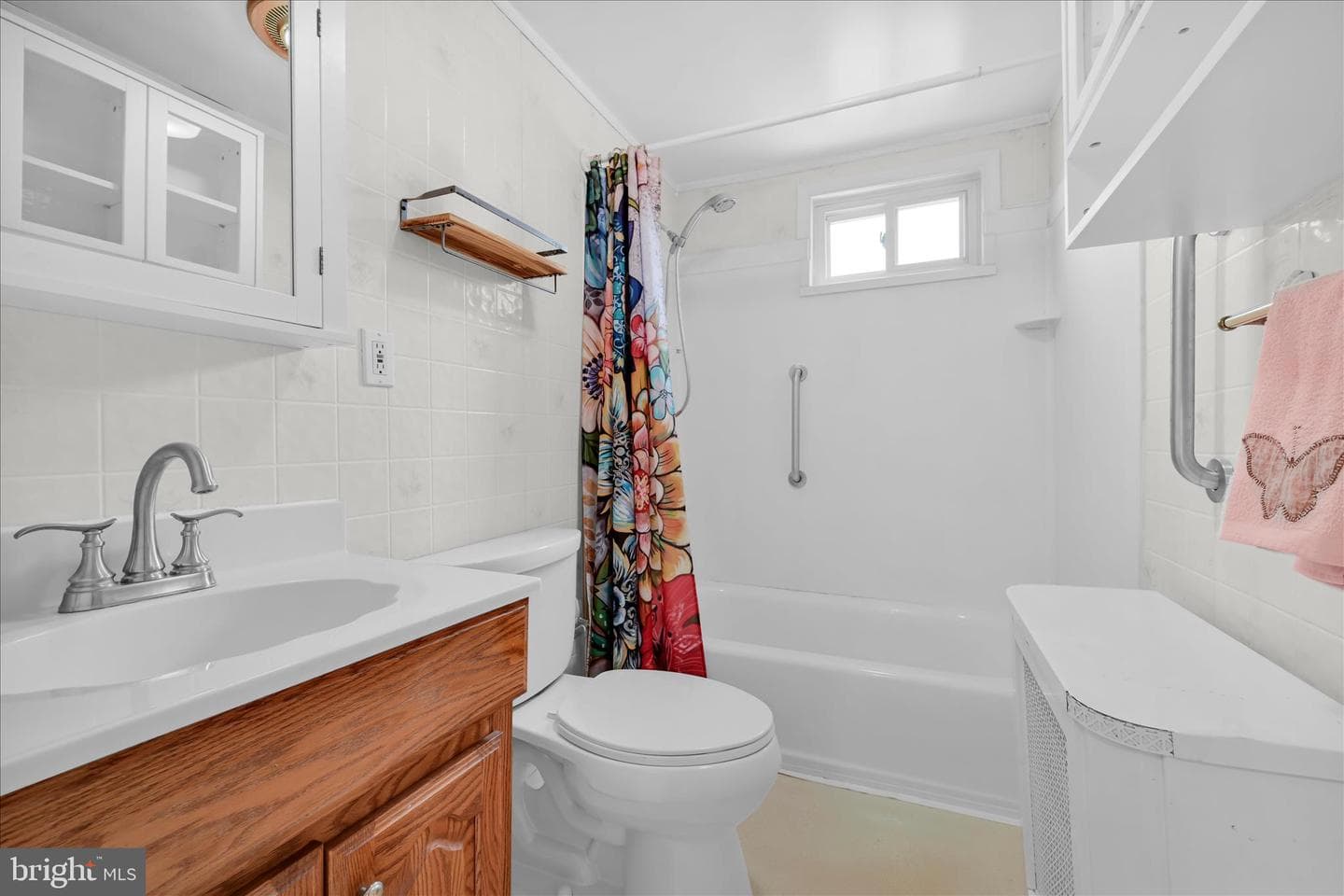1666 Ward St photo 19