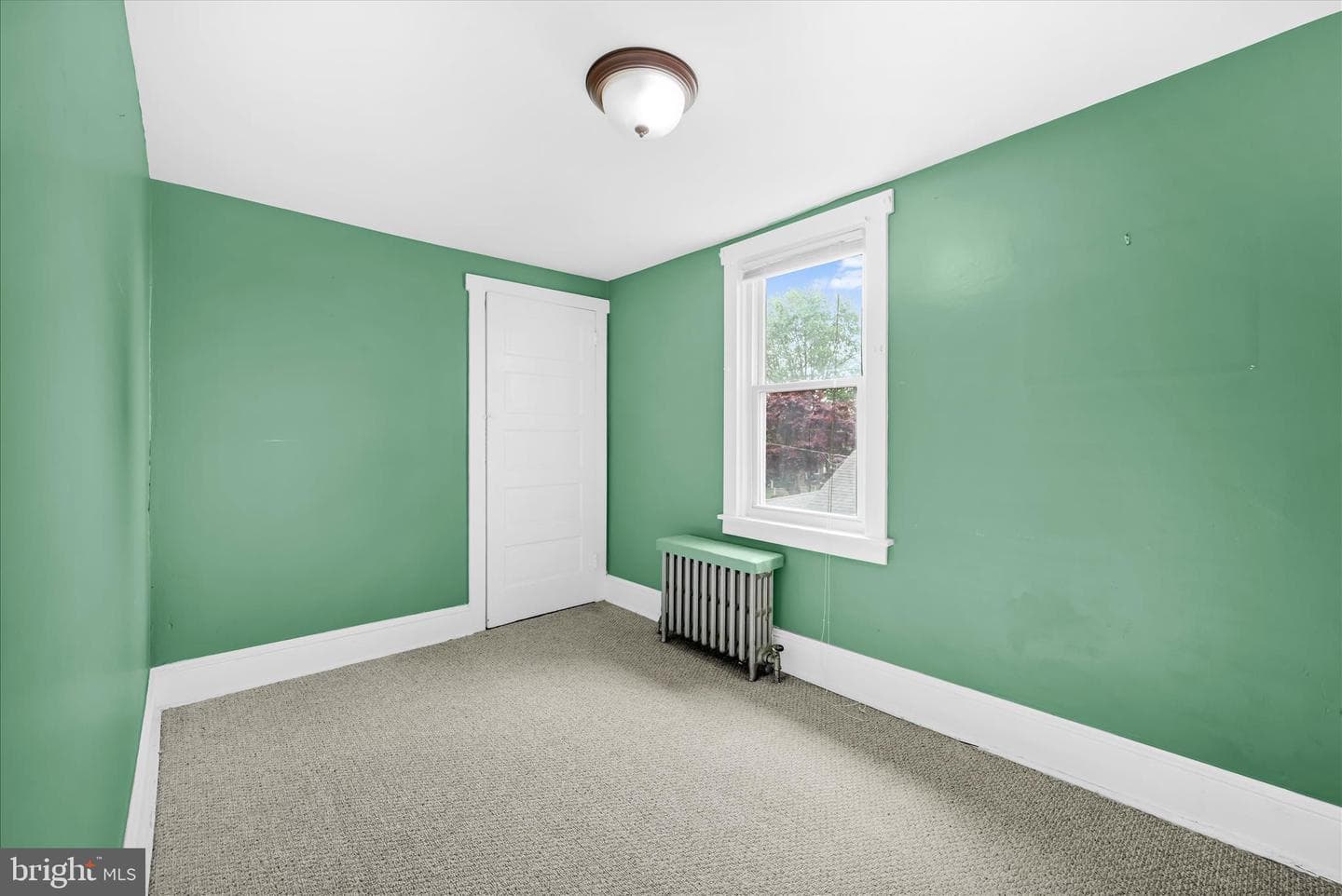 1666 Ward St photo 20