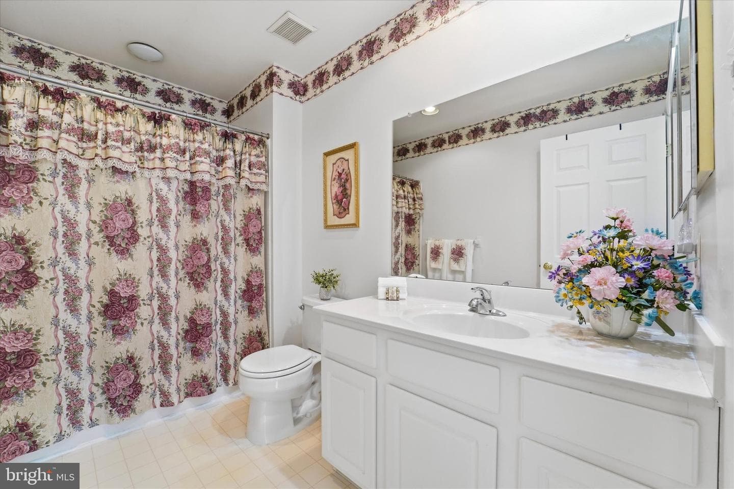 713 Iris Lane photo 31