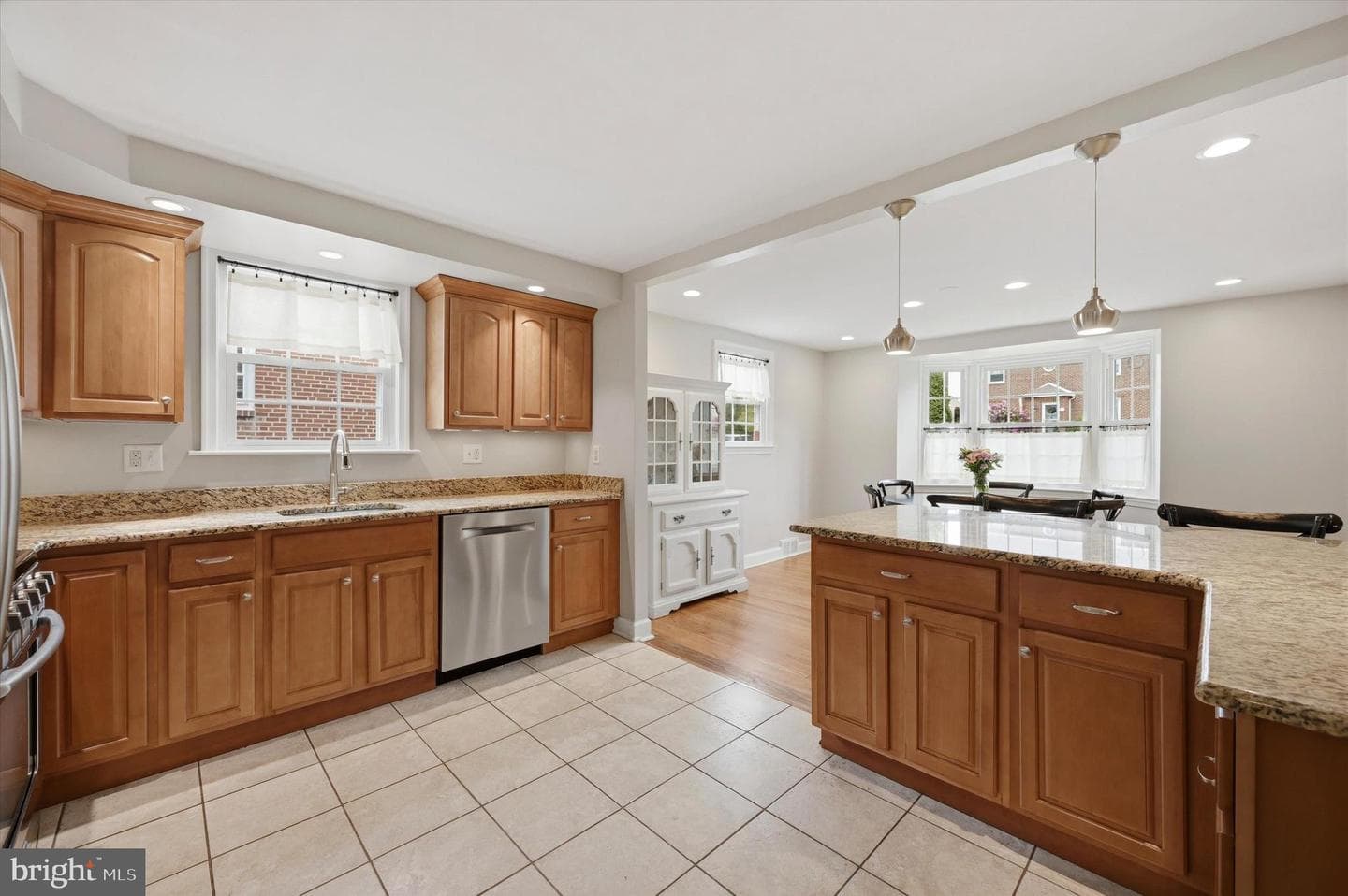 2408 Olcott Avenue photo 14