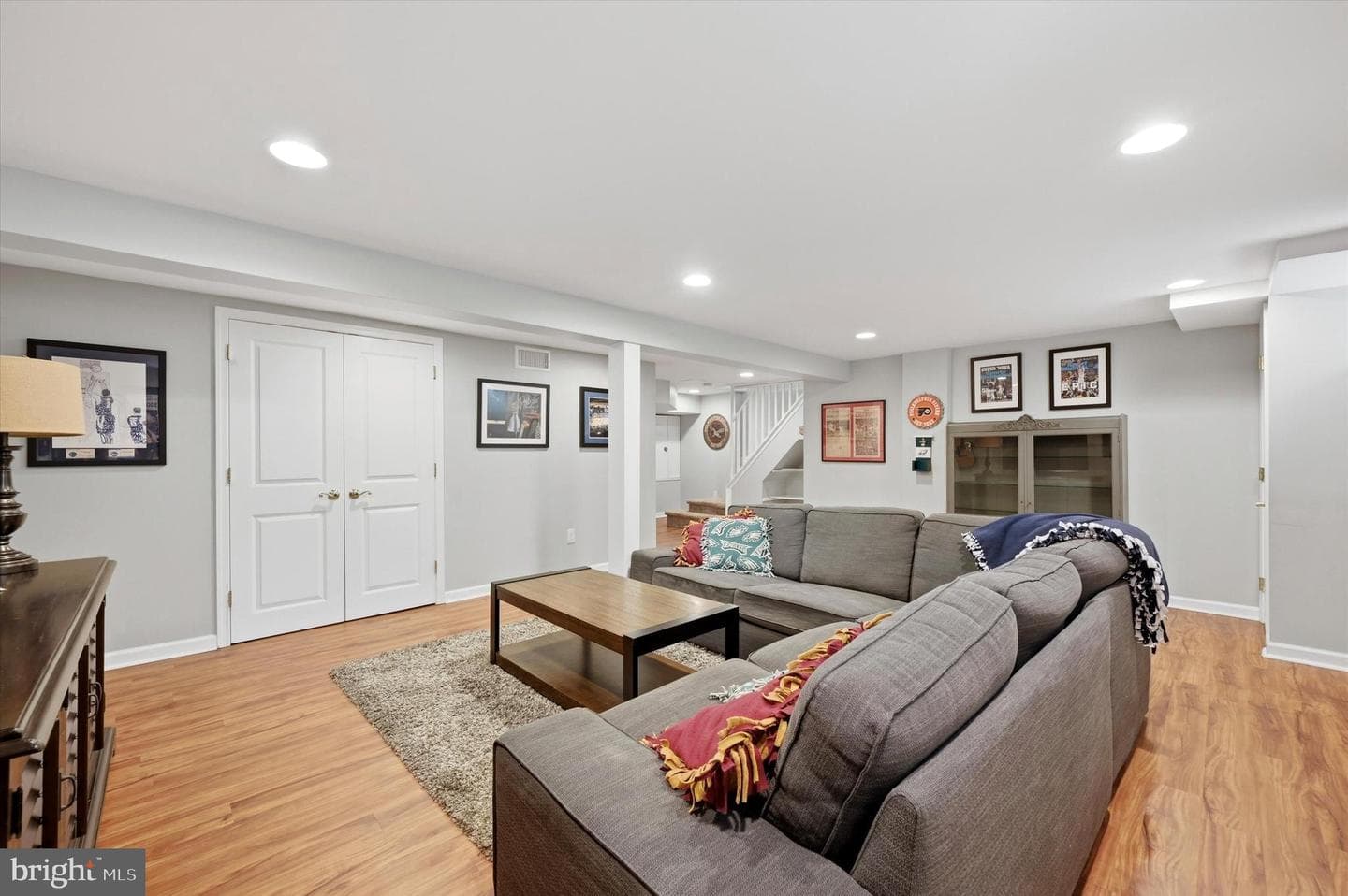 2408 Olcott Avenue photo 18