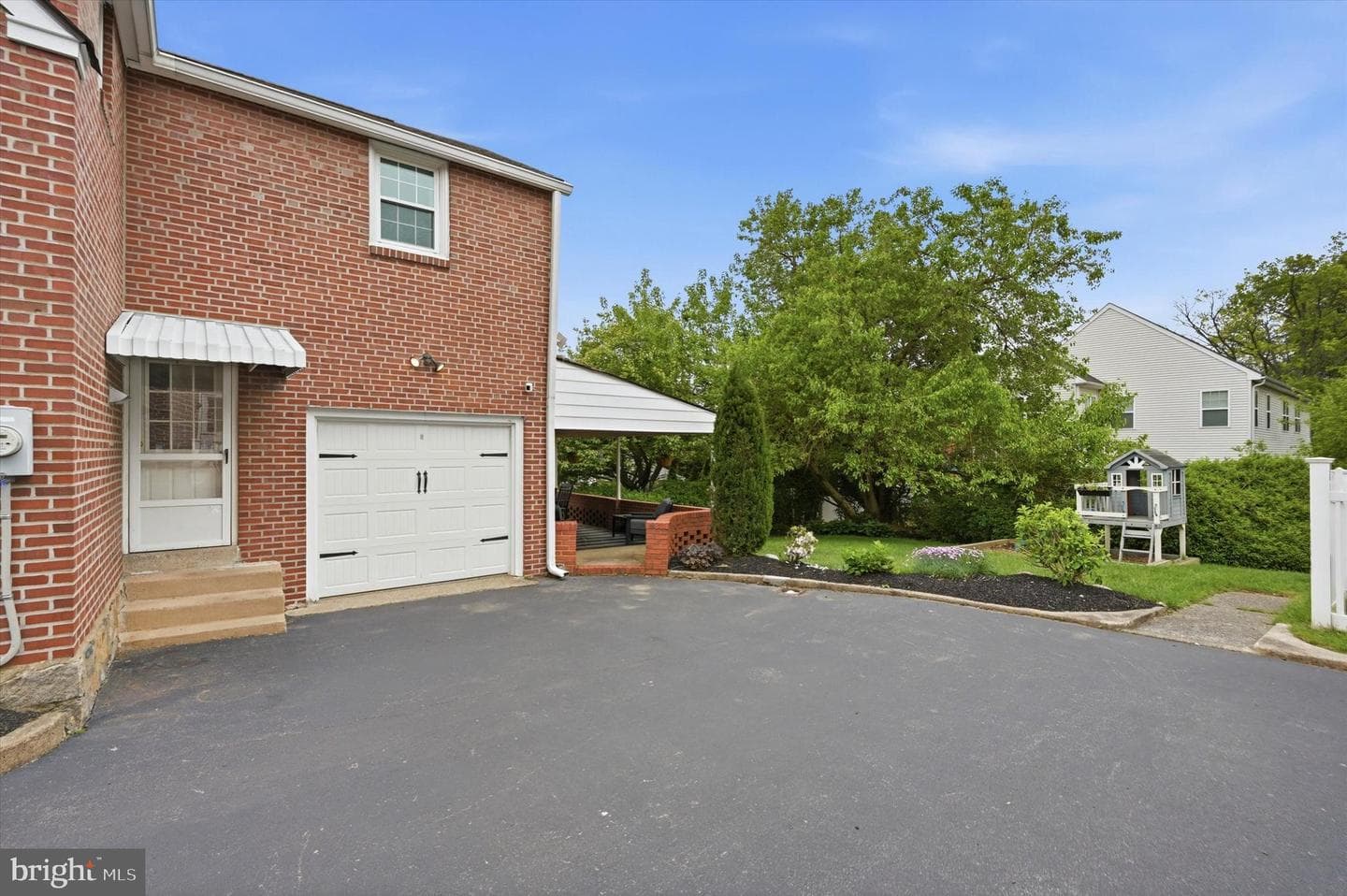 2408 Olcott Avenue photo 36