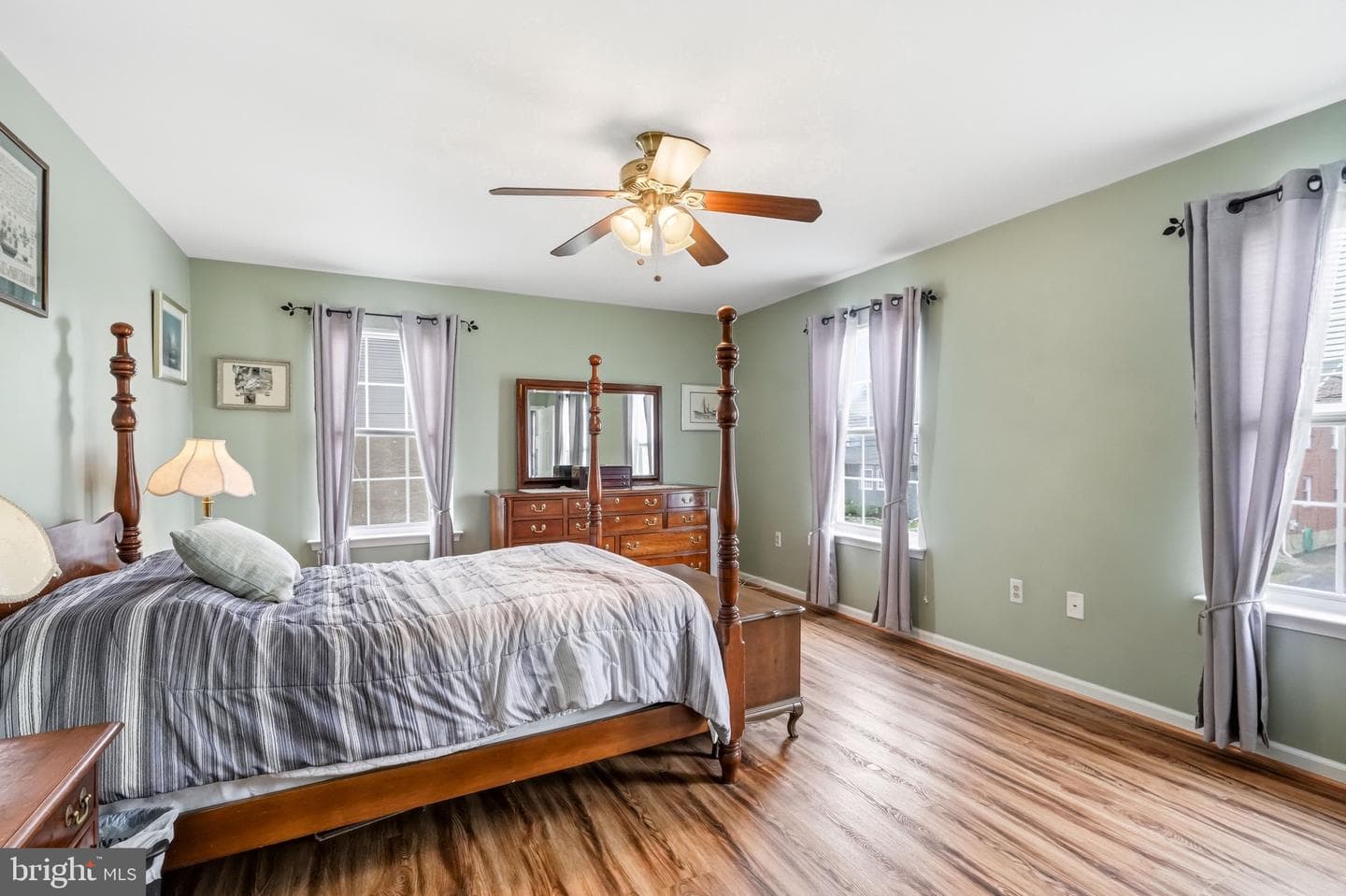 304 Hinkson Boulevard photo 26