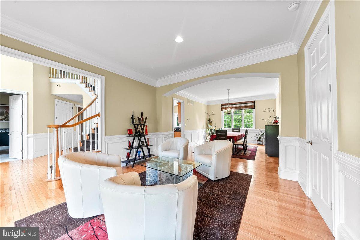 17 Evergreen Place photo 12