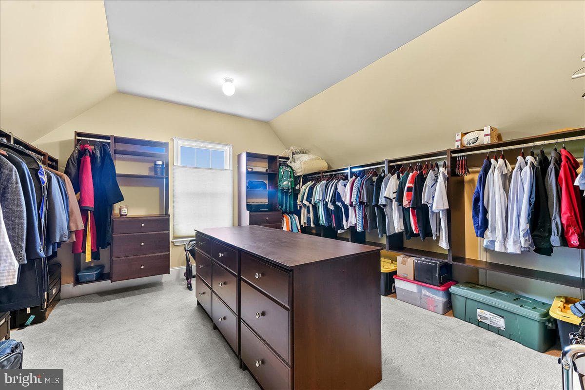 17 Evergreen Place photo 25