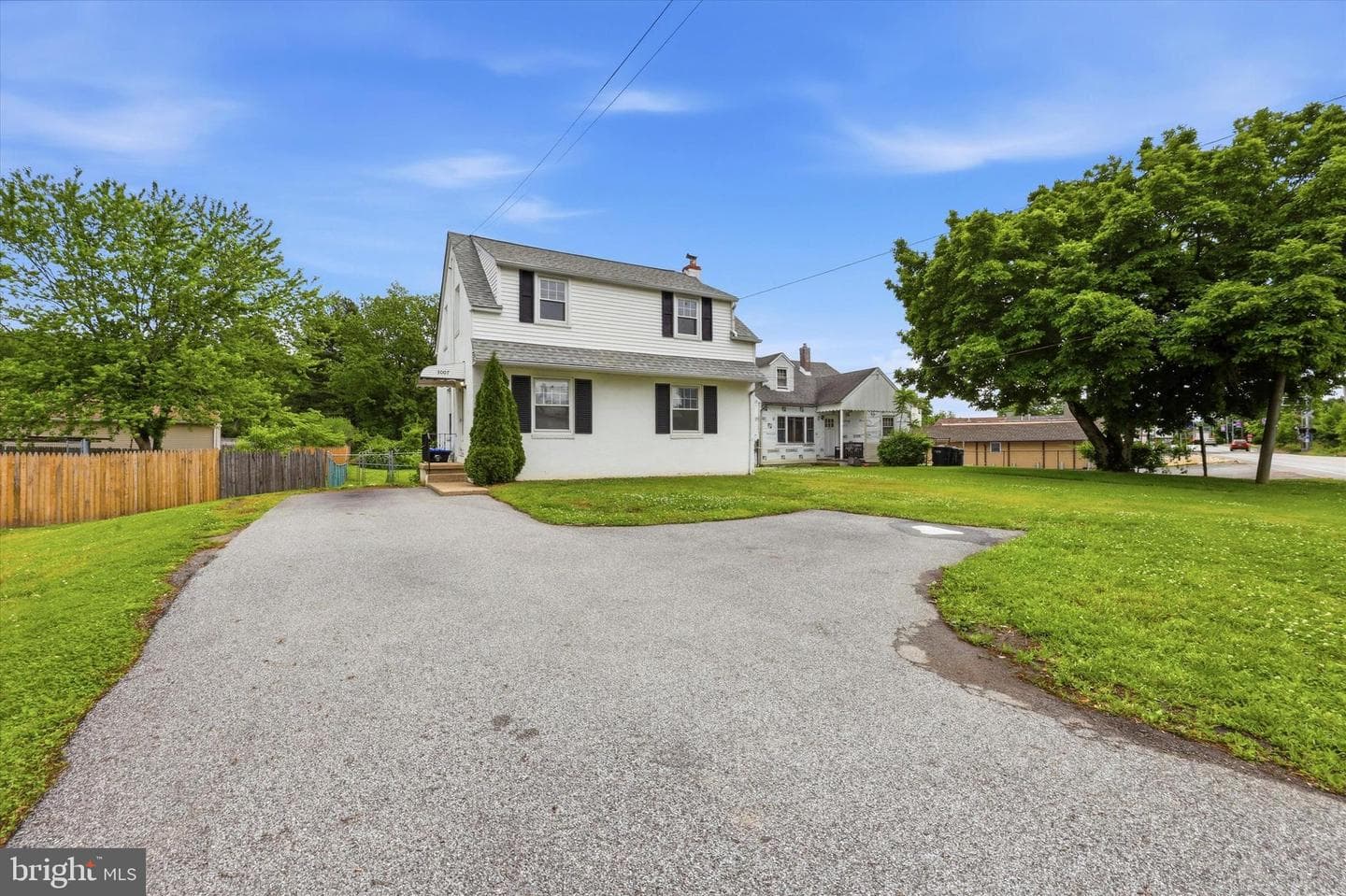 3007 Naamans Creek Road photo 2