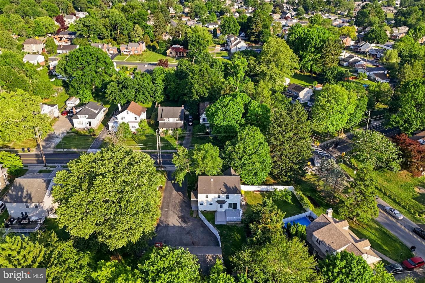 1211 Morton Avenue photo 43