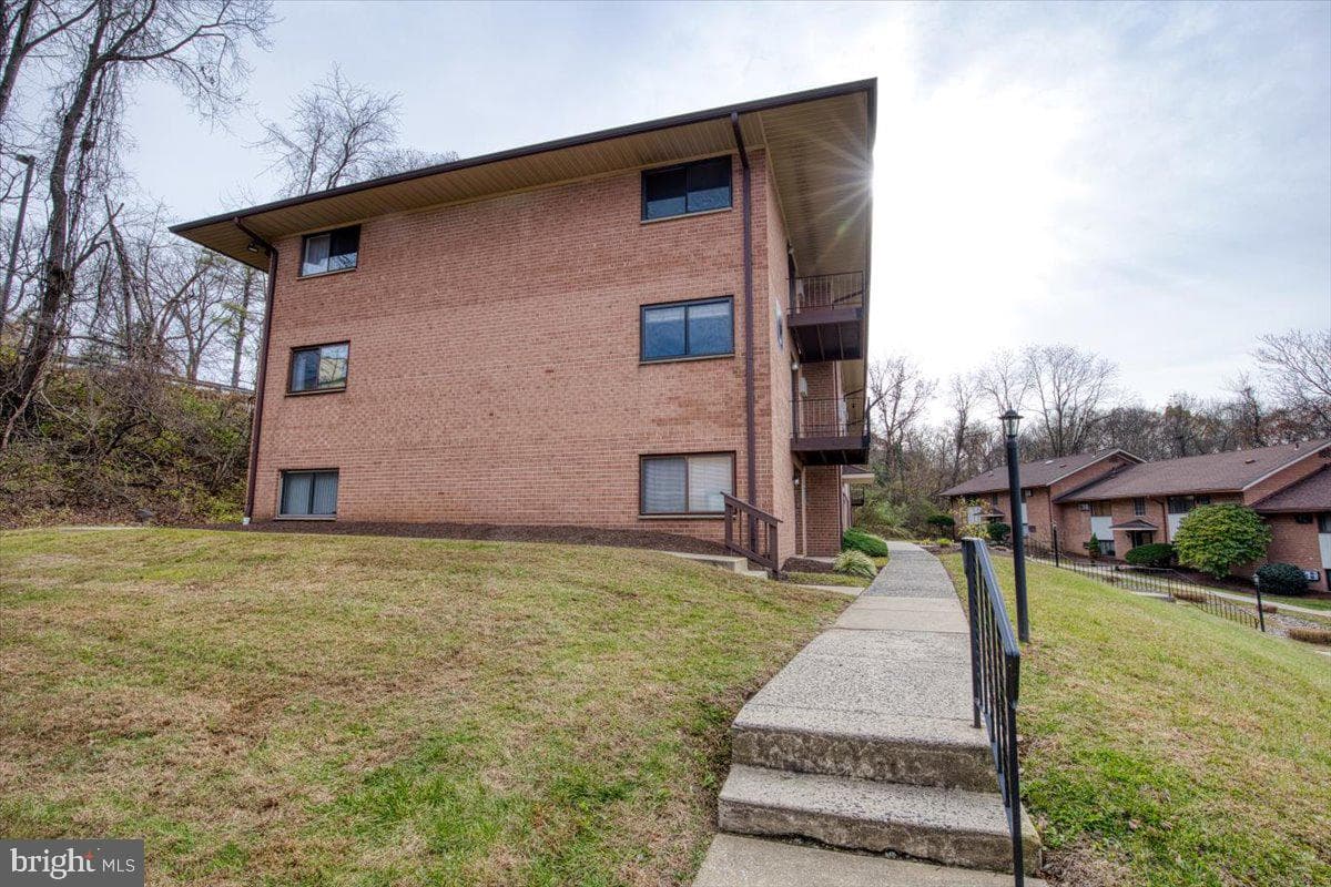 1016 W Baltimore Pike #c 5 photo 20