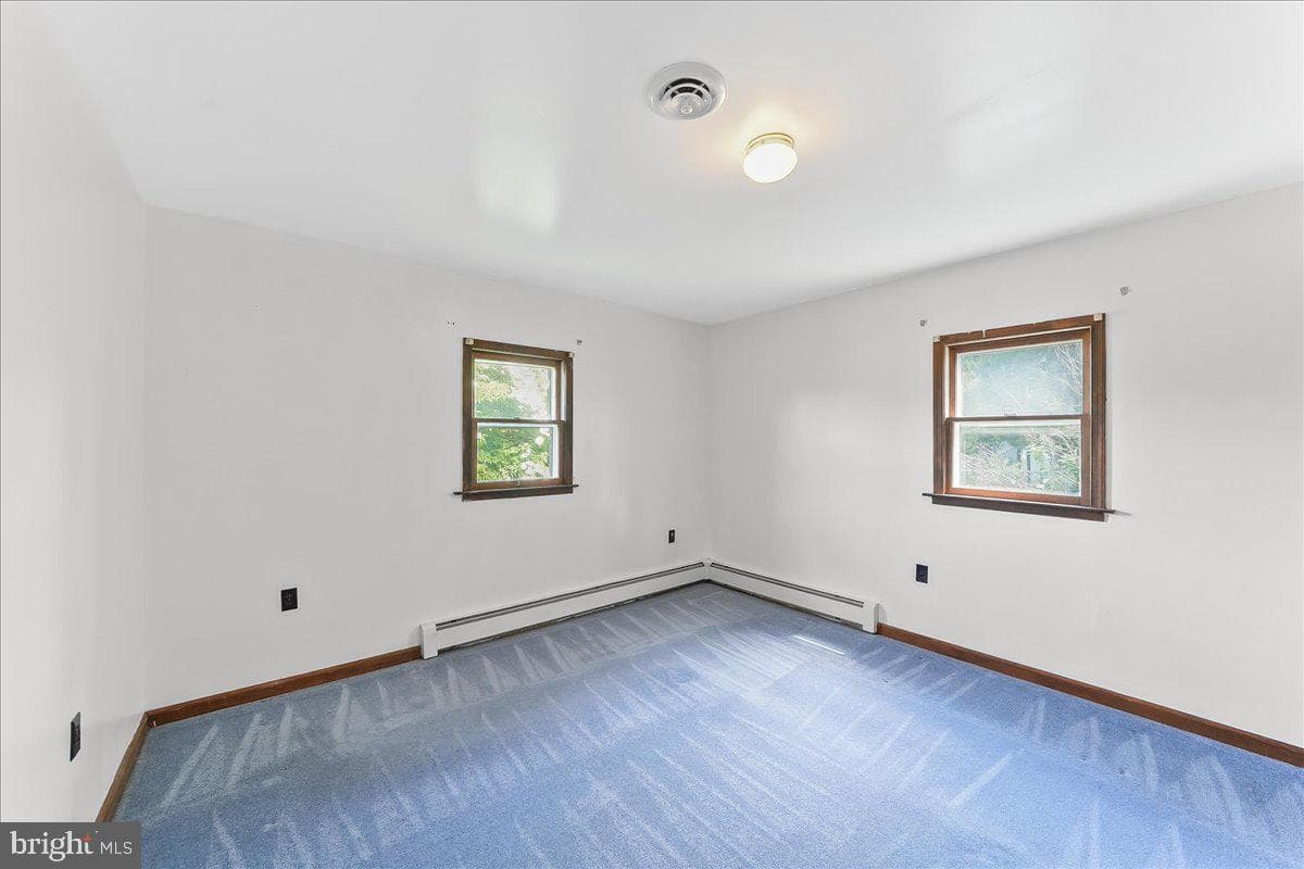 1359 Peach Street photo 16