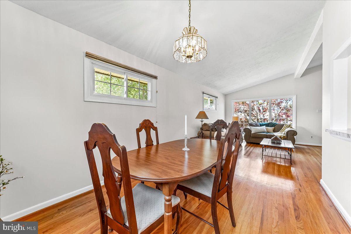 410 Lyndhurst Drive photo 10