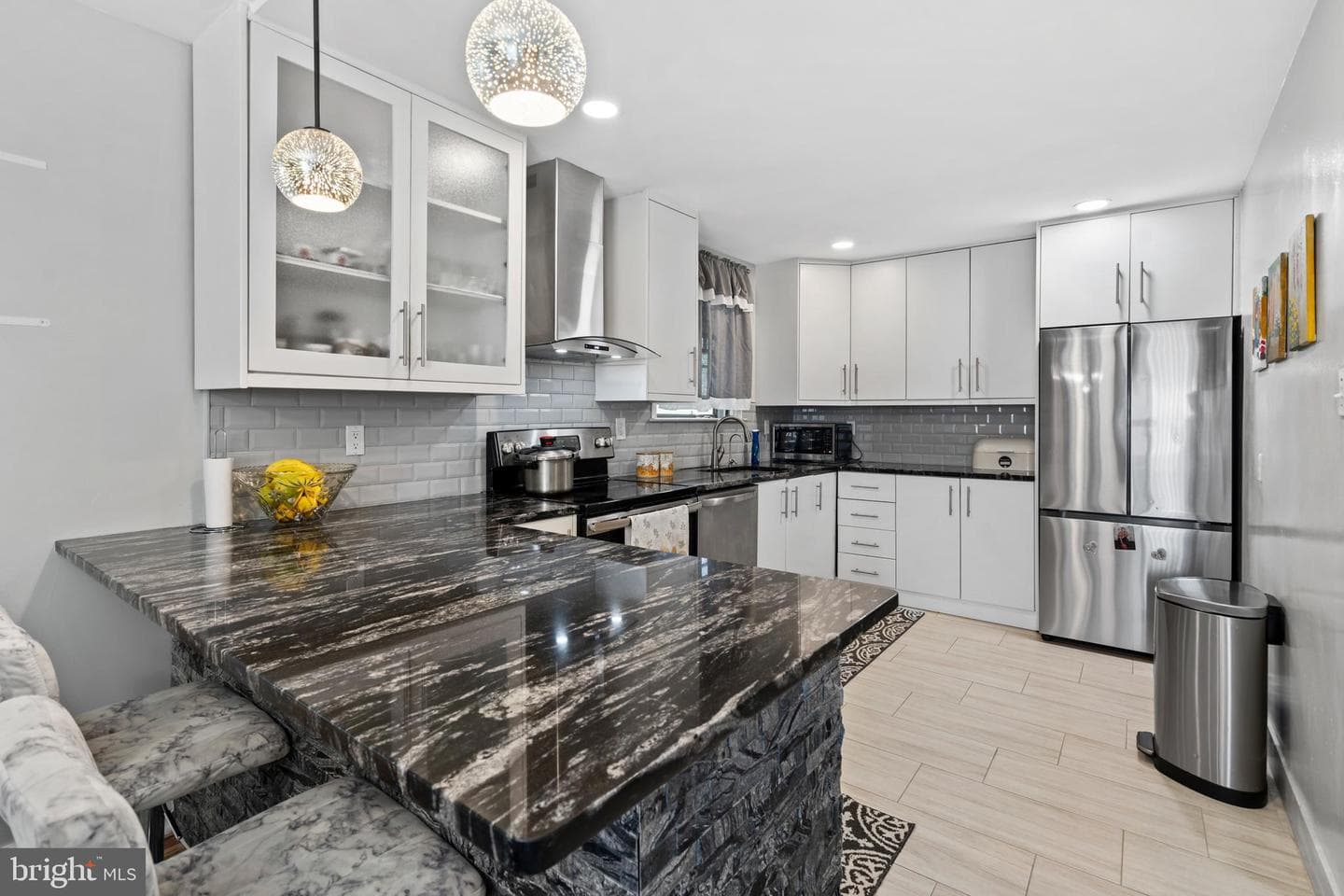 214 S Sproul Road photo 11