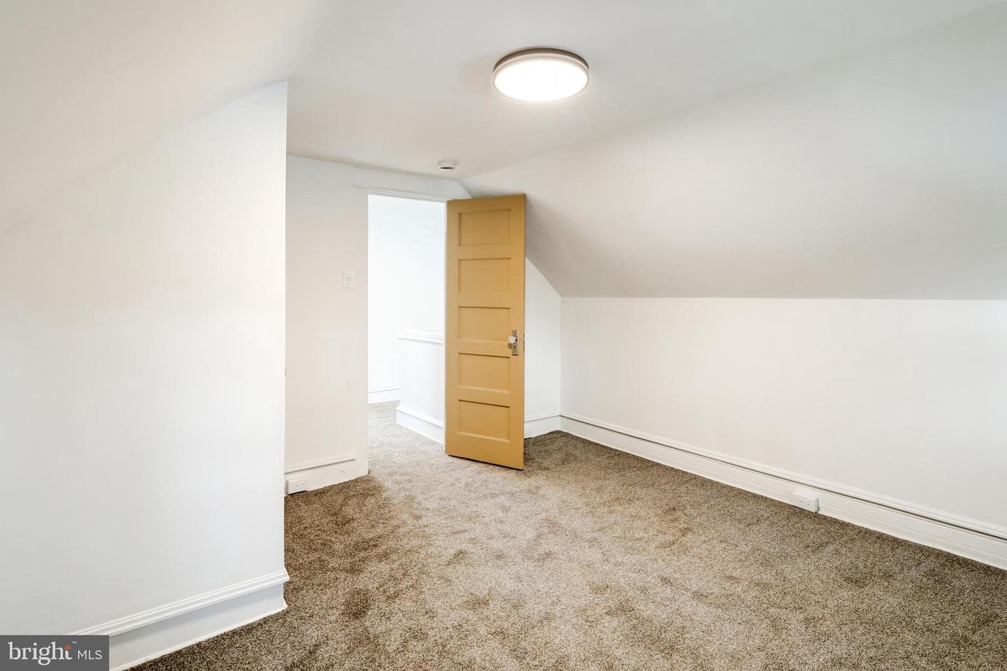 725 Turner Avenue photo 48