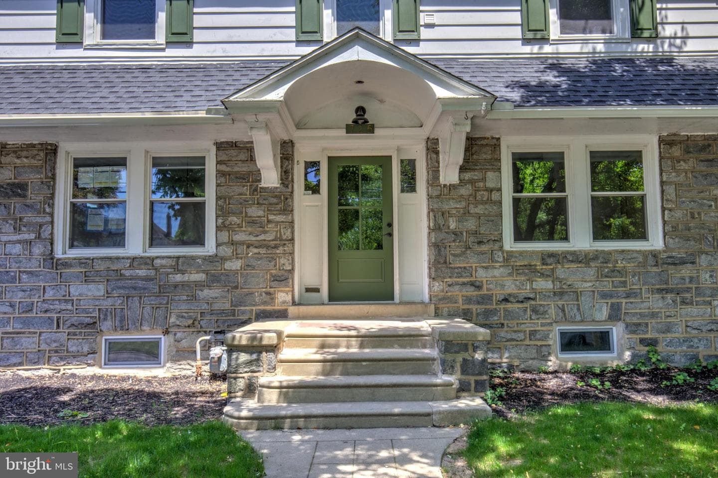725 Turner Avenue photo 55