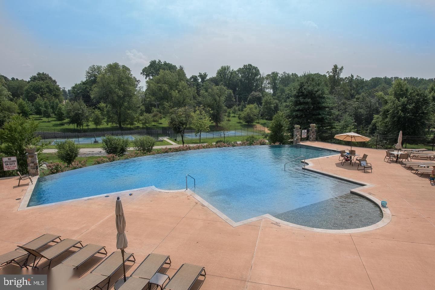 3704 Liseter Gardens photo 58