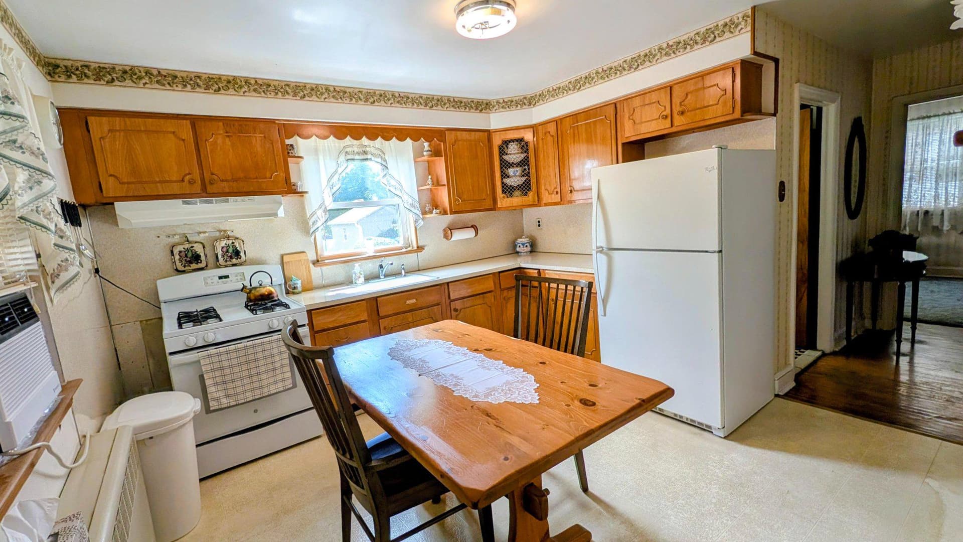 429 Evergreen Avenue photo 10