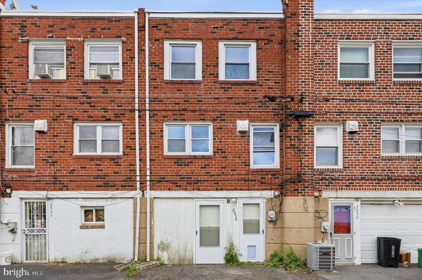 2052 Heather Road photo 16