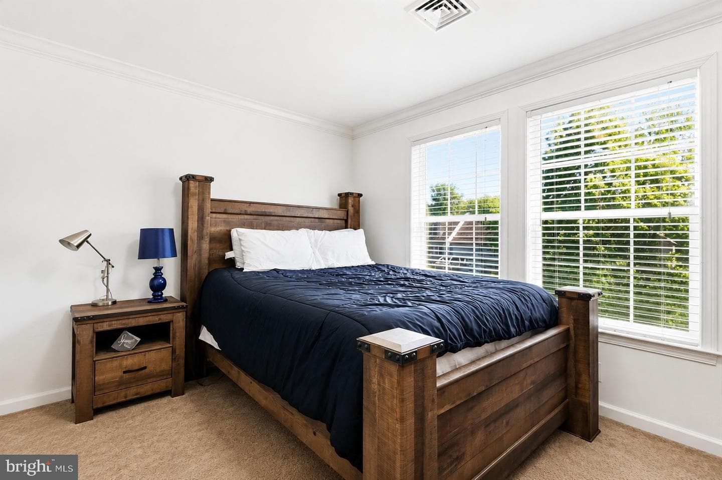 2334 Douglas Ave photo 12