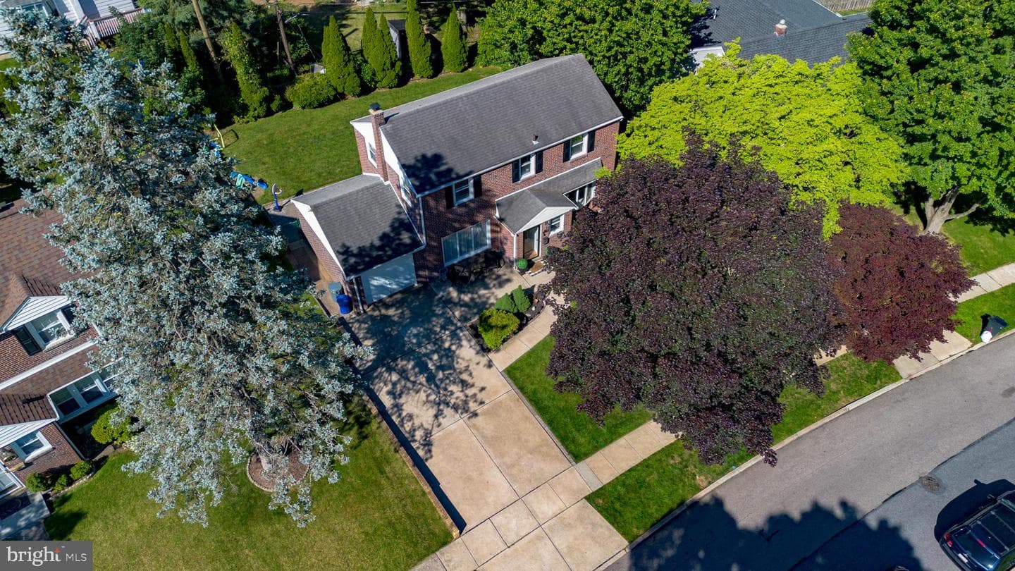 506 Harriet Lane photo 37