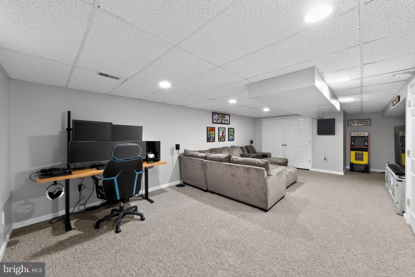 56 Victoria Drive photo 25