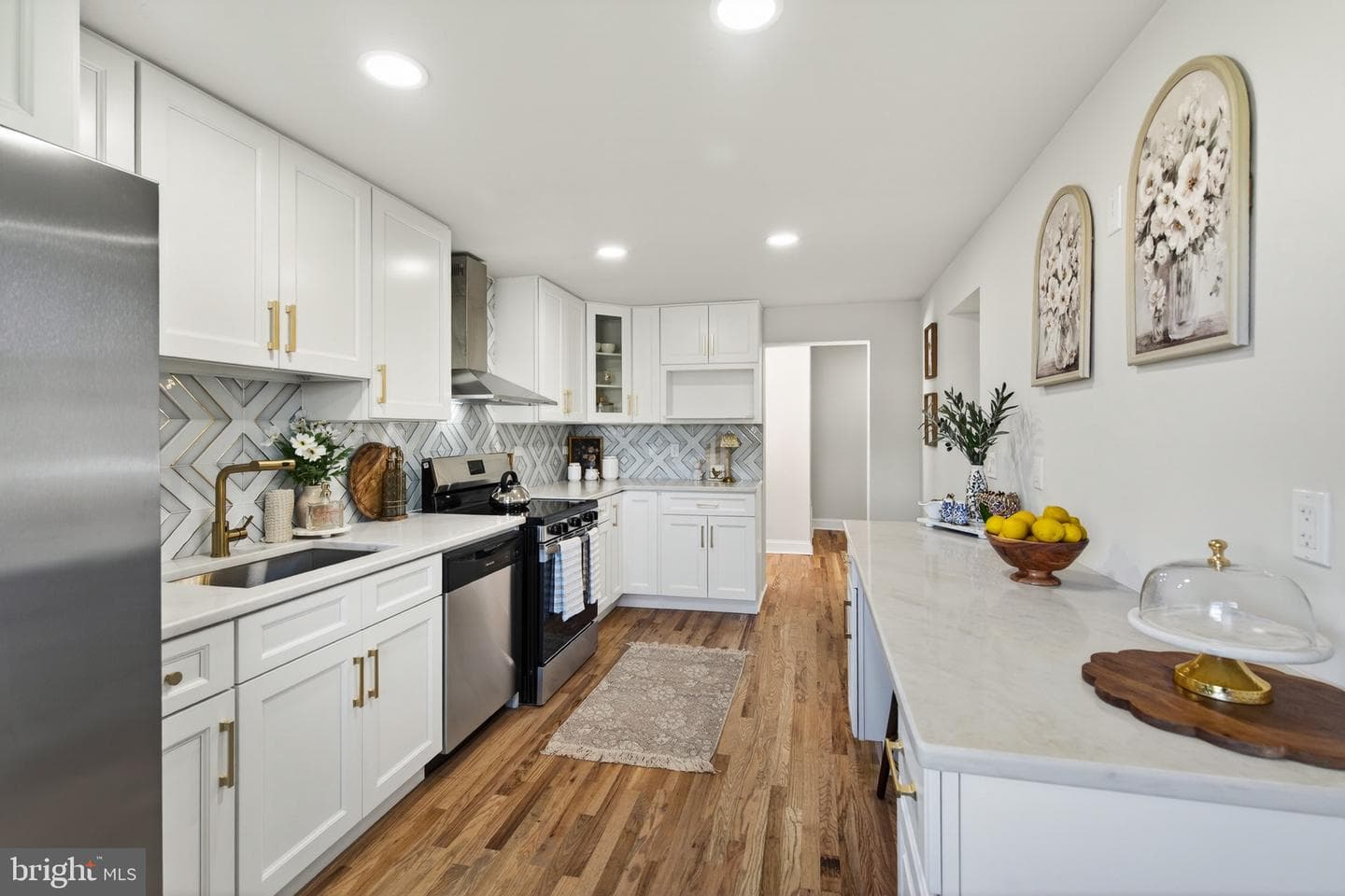 542 Stanbridge Road photo 13