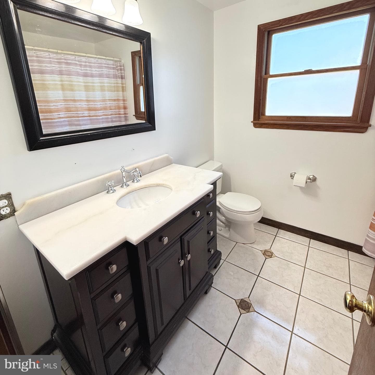 2121 N Lee Lane photo 28