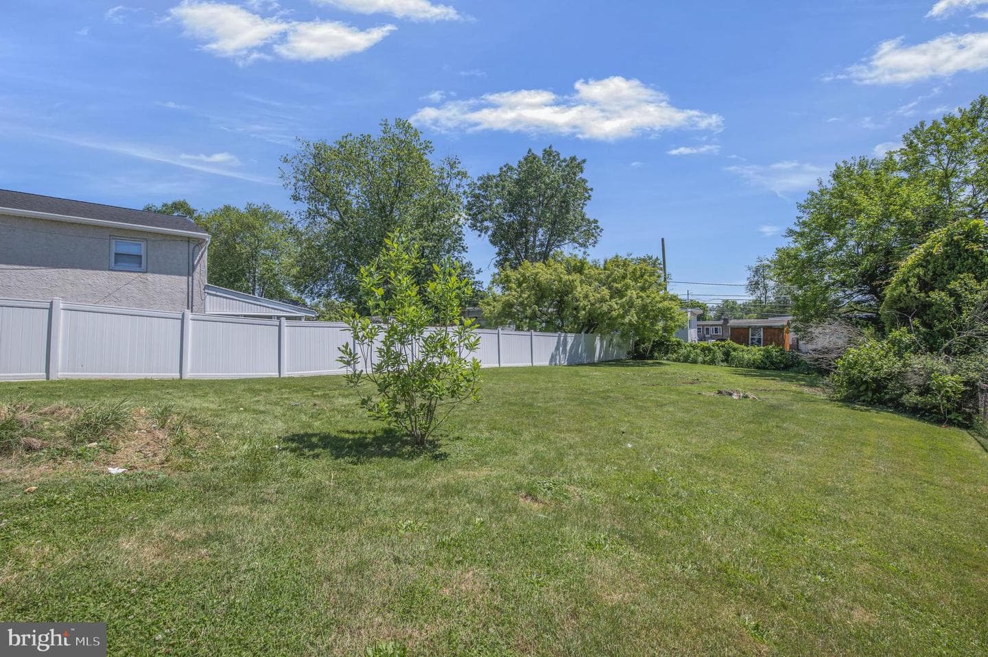 163 Garfield Avenue photo 32