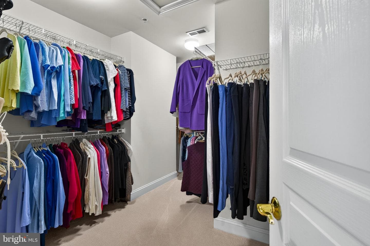 125 Camelot Lane photo 43