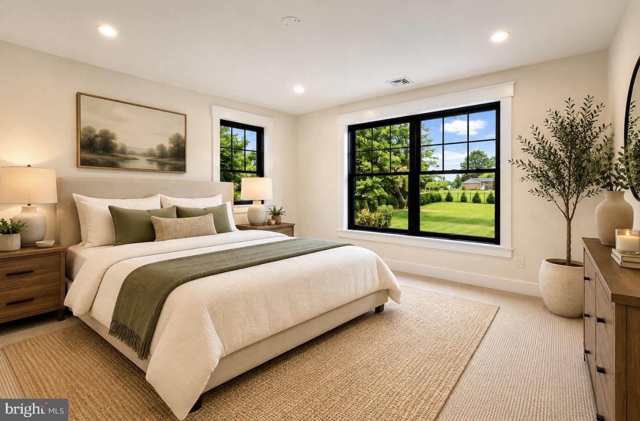 1008 Richmond Road photo 22
