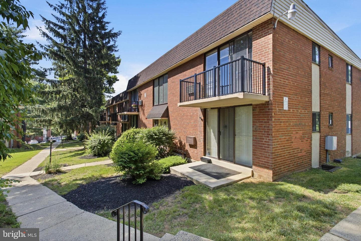 100 E Glenolden Avenue #b-6, Glenolden