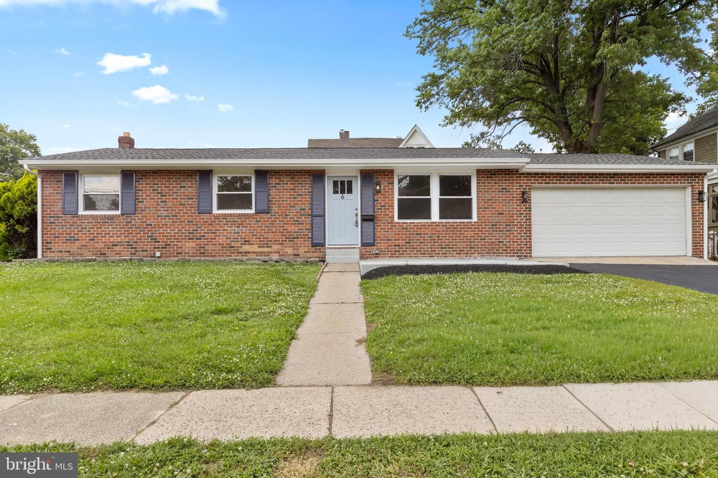 6 N Scott Avenue