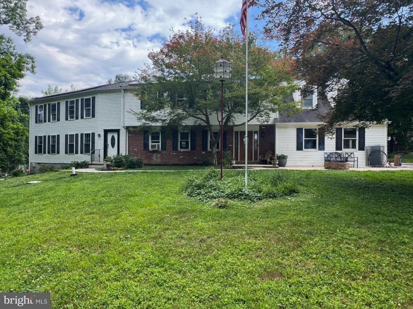 4 Mendenhall Drive photo 3